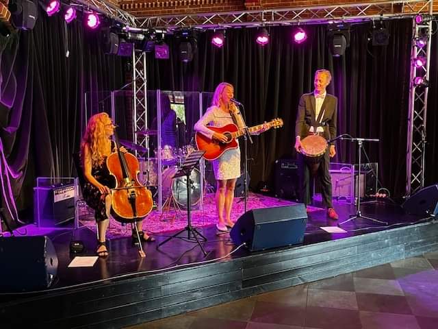 KBH trio Himmelfugt